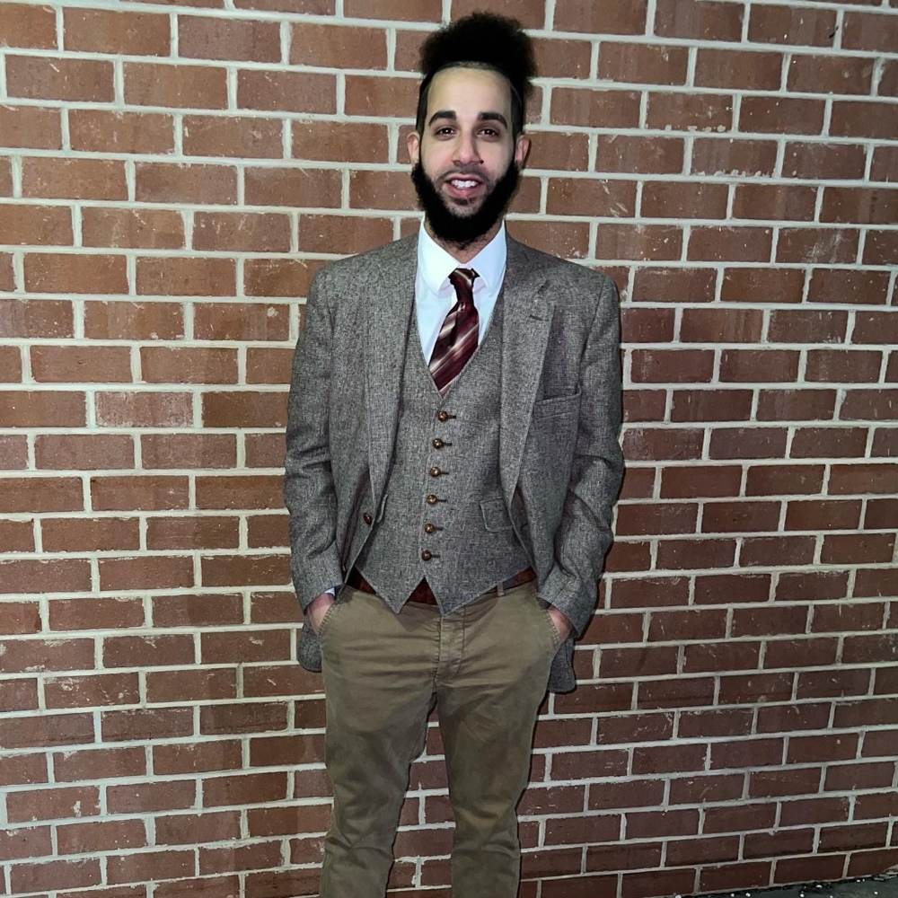 Meet your Posher, Brandon